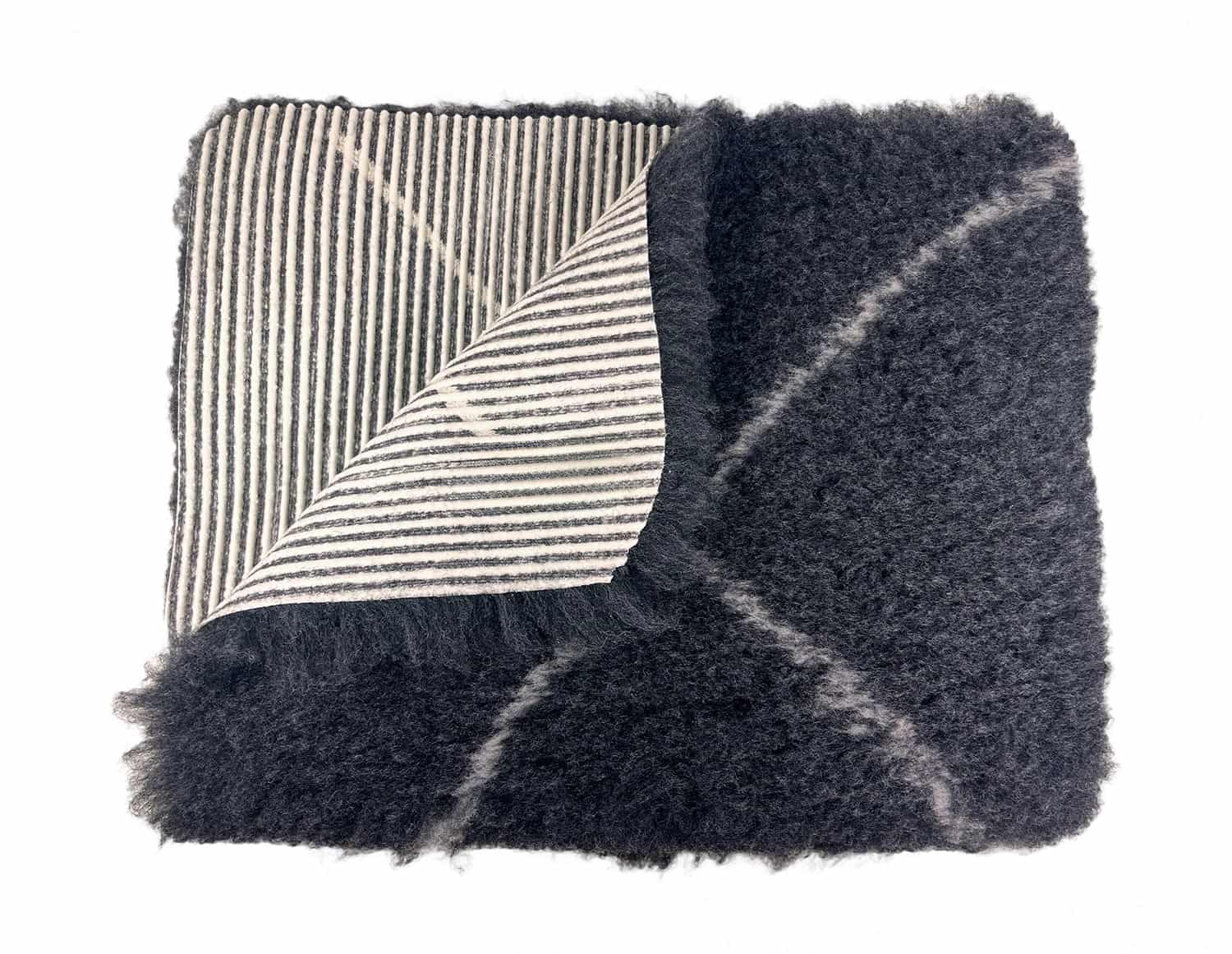 ZOLUX Dry Bed Isolier -Hundematte mit Berbermuster 75x95 cm, Graphitfarbe